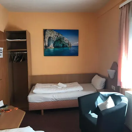 Poseidon Hotell *